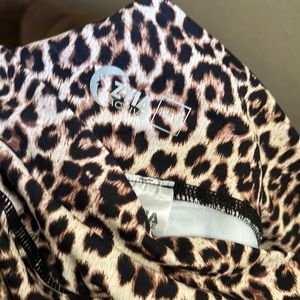 Zyia Leopard Print Leggings